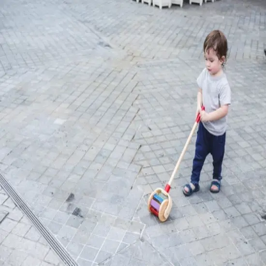 Plantoys| Walk N Roll image {7}