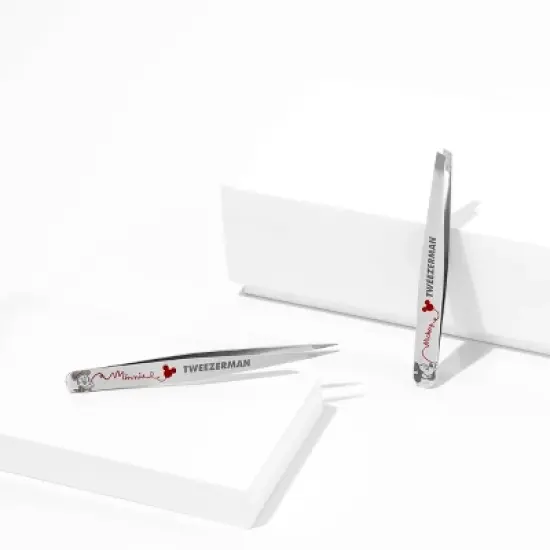 Tweezerman Disney Mickey Mouse & Minnie Mouse Forever in Love Petite Tweezer Set image {9}