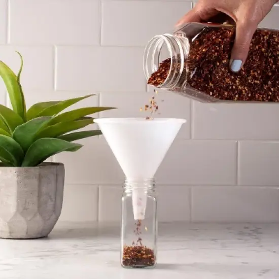 Hutzler 7 Piece Multi-Purpose Plastic Funnel Set with Mini-Funnels and Canning Funnel image {2}