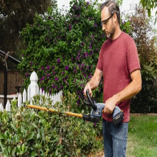 Blue Ridge BR8200U 3.2 Amp Electric 17" Hedge Trimmer image {7}