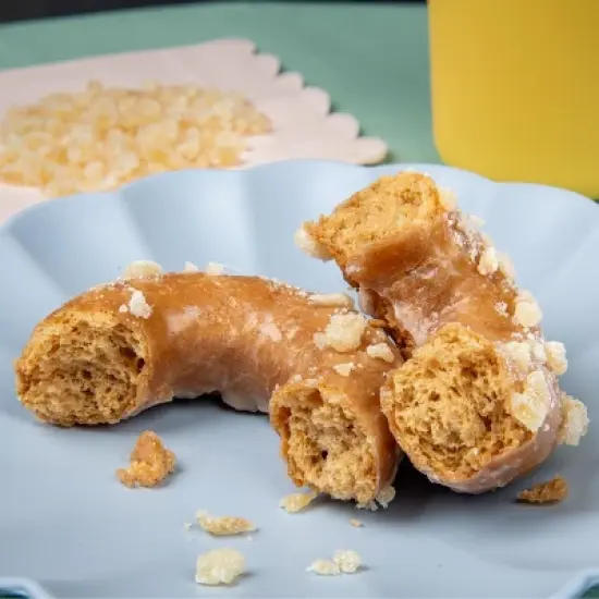 Katz Gluten Free Gingerbread Donuts - 6 Pack image {1}