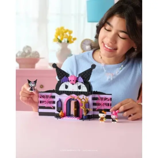 Hello Kitty Medium Playset & 2_1.5" Figures Sanrio Medium Building Set - Kuromi's Haunted House image {19}