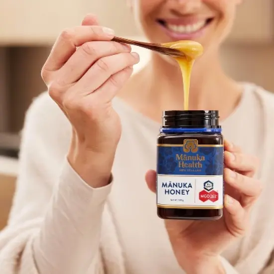 Manuka Health Manuka Honey UMF 10+/MGO 263+ (500g/17.6oz), Superfood, Authentic Raw Honey from New Zealand image {3}