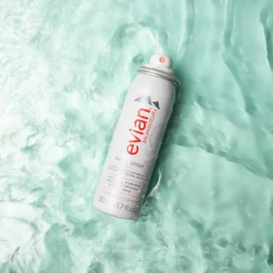 Evian Brumisateur Moisturizing Facial Spray image {5}