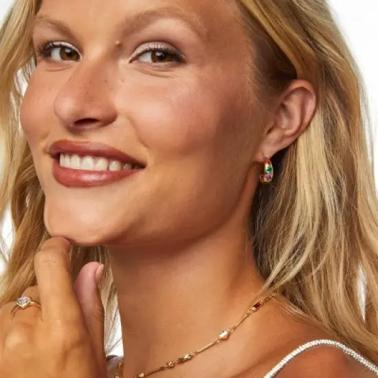 Kendra Scott Josie Huggie Hoop Earrings image {1}