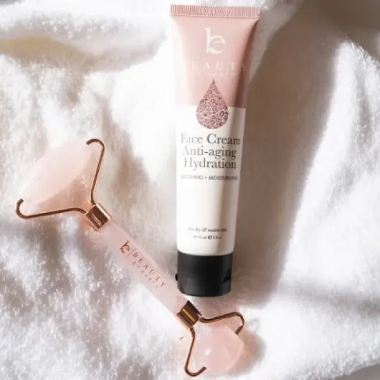 Beauty by Earth Rose Quartz Face Roller Skin Care Tools, Face Massager Roller image {2}