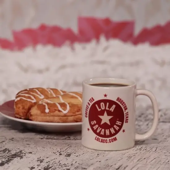 Lola Savannah Hazelnut Cr&egrave;me Whole Bean Caffeinated Coffee - 32oz image {3}