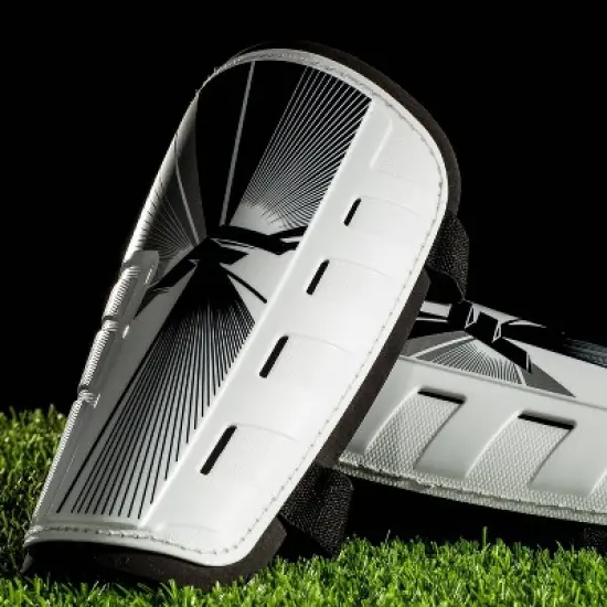 Franklin Sports Superlight Soccer Shin Guard - L image {1}
