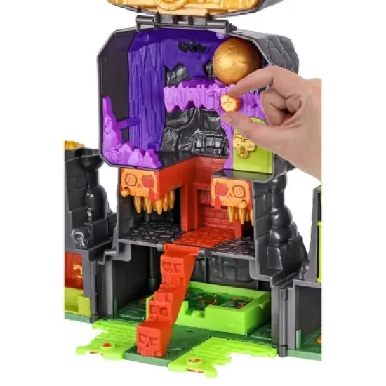Treasure X Lost Lands Skull Island Skull Temple Mega Playset image {8}