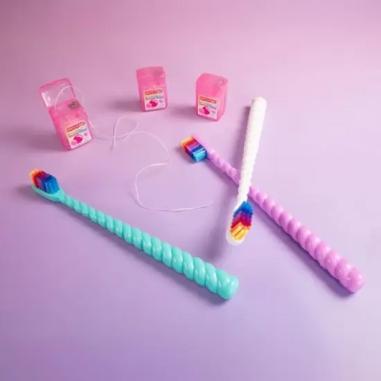 SmileMakers Toothbrush Soft and Floss Kit - White Unicorn image {2}