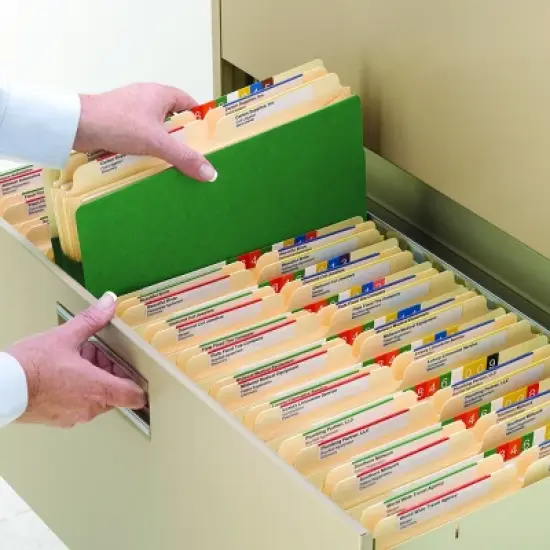 Smead File Pocket, Straight-Cut Tab, 3-1/2" Expansion, Legal Size, Green, 25 per Box (74226) image {2}