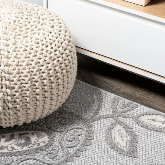 Mediterranean Medallion Indoor/Outdoor Area Rug - JONATHAN Y  image {3}