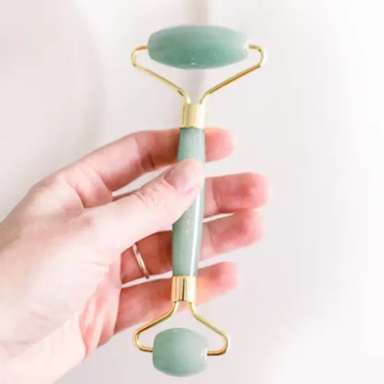 Beauty by Earth Jade Roller Face Roller Skin Care Tools, Face Massager Roller image {6}