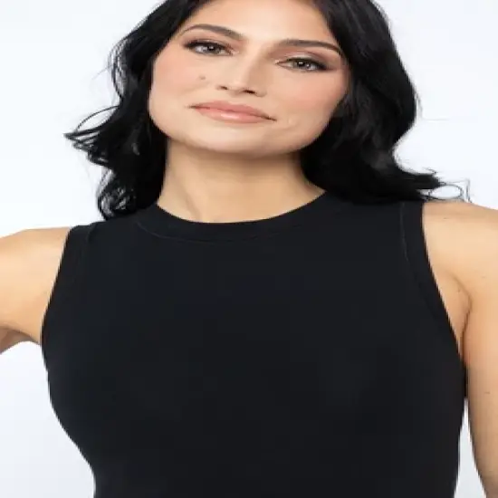 Yogalicious Jersey Fitted Mock Neck Tank Top image {3}