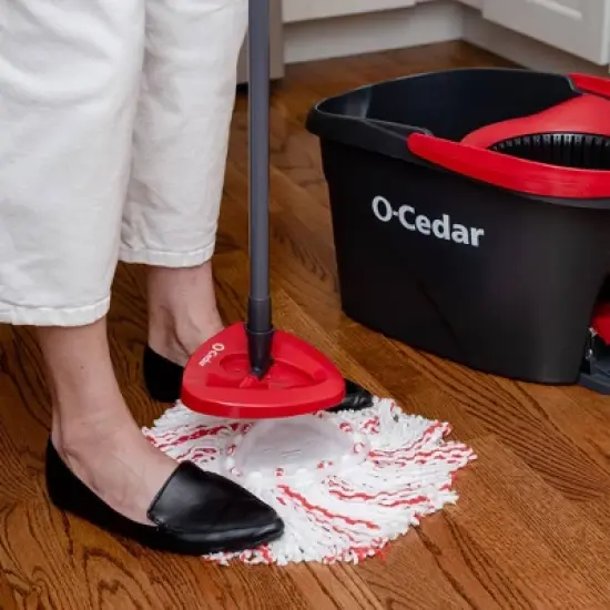 O-Cedar EasyWring Deep Clean Mop Refill image {8}
