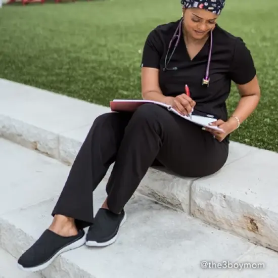 Vera Bradley VB Cloud 2-Mile Mule image {8}