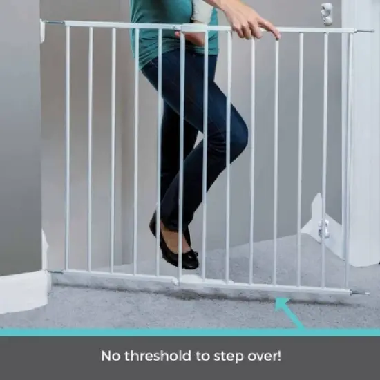 Toddleroo by North States Essential Stairway Gate - White image {3}