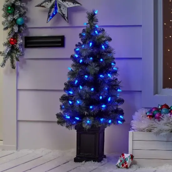 60ct LED C6 Faceted Christmas String Lights with Green Wire - Wondershop&trade; image {1}