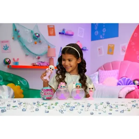 L.O.L. Surprise! Mermaids! Tots: Fantasy Fashion Doll with Accessories image {7}