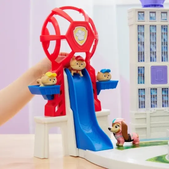 PAW Patrol: The Mighty Movie Liberty & Junior Patrollers Playset image {5}