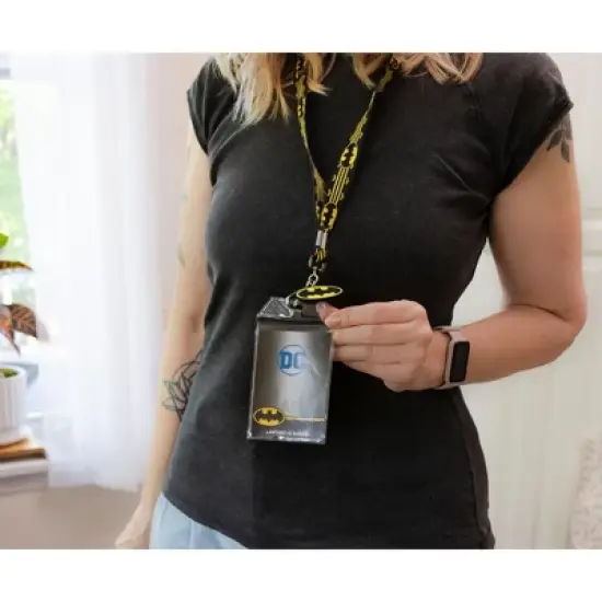 Silver Buffalo DC Comics Batman 22-Inch Lanyard With ID Badge Holder And Logo Charm image {5}