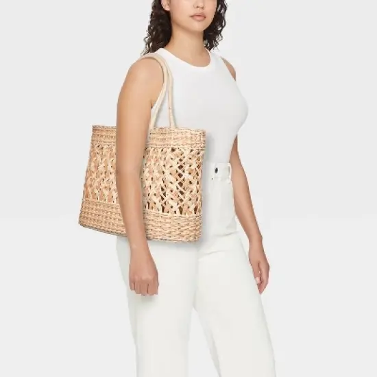 Straw Tote Handbag - Shade & Shore&trade; Ivory XL: Woven Paper Shell, Structured Shape image {1}