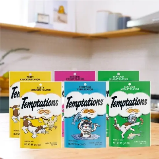 Temptations Feline Favorites with Seafood, Tuna and Chicken Flavor Cat Treats - 6pk image {2}