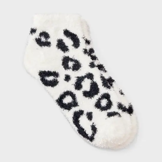 Women's Leopard Print Cozy Low Cut Socks - Auden&trade; 4-10 image {3}