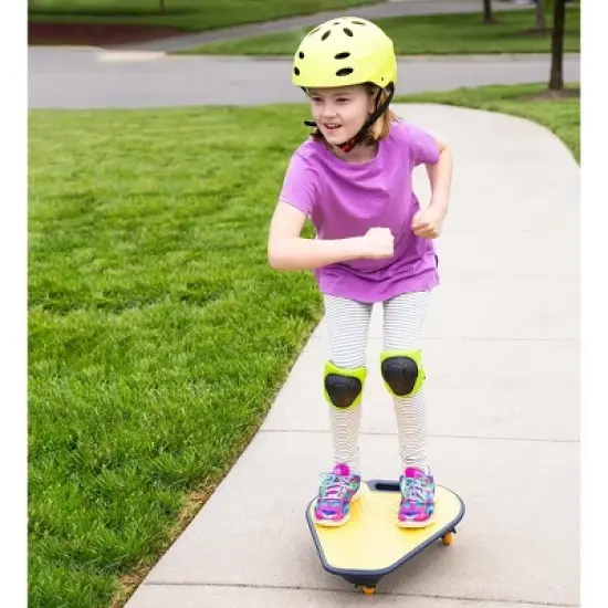 HearthSong One2Go Wiggleboard Wide-Base 3-Wheel Balance Board for Beginners image {2}