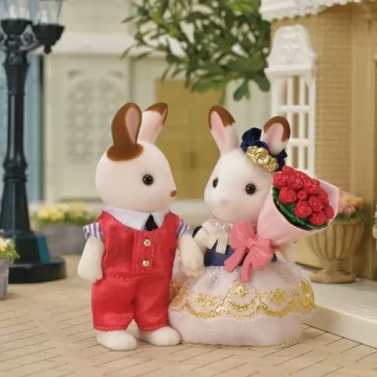 Calico Critters Town Series Cute Couple Set, Set of 2 collectivle Doll Figures with Fashion and Floral Accessories image {2}