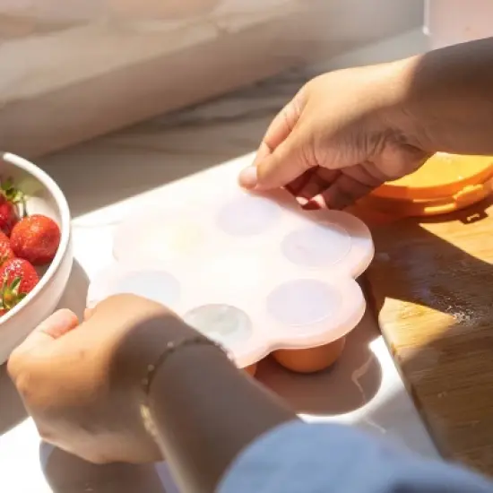 Quark Chiill Pod Silicone Freezer Tray - Orange image {3}