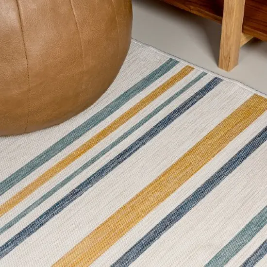 JONATHAN Y Janus Classic Coastal Ticking Stripe Reversible Machine-Washable Indoor/Outdoor Area Rug image {6}