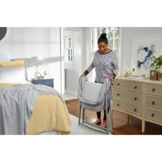 Graco Dream More 2-in-1 Travel Bassinet image {4}