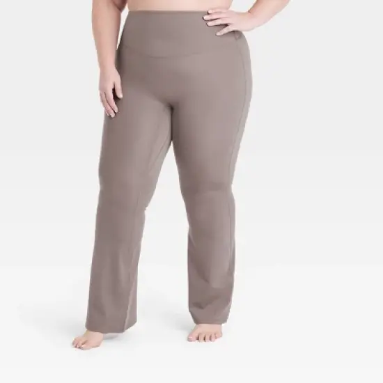 Women's Brushed Sculpt Ultra High-Rise Flare Leggings - All in Motion&trade; image {8}