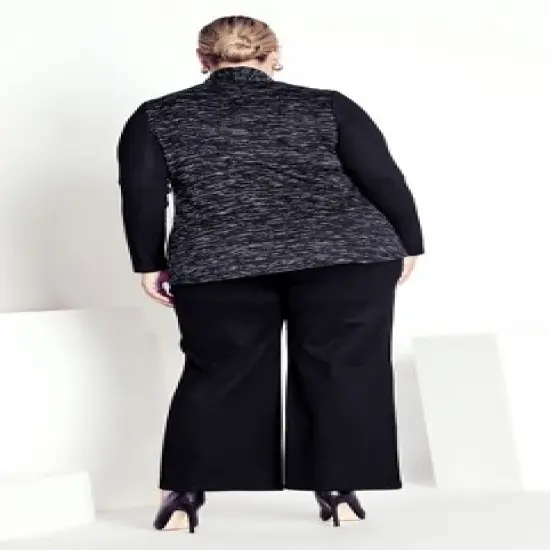 Women's Plus Size Hacci Plain Duet Top - black | AVENUE image {1}