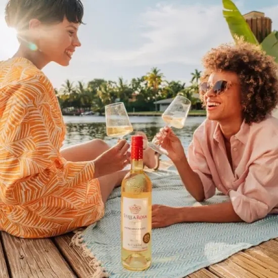 Stella Rosa Moscato White Wine - 750ml Bottle image {10}