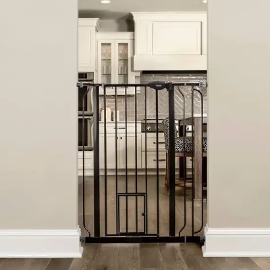 Carlson Extra Dogs Tall Walk Through Gate image {2}