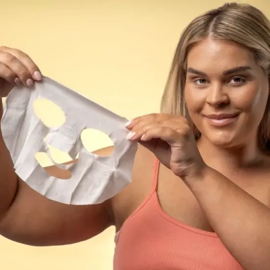 Que Bella 1% Vitamin C Sheet Mask - 0.63oz image {6}