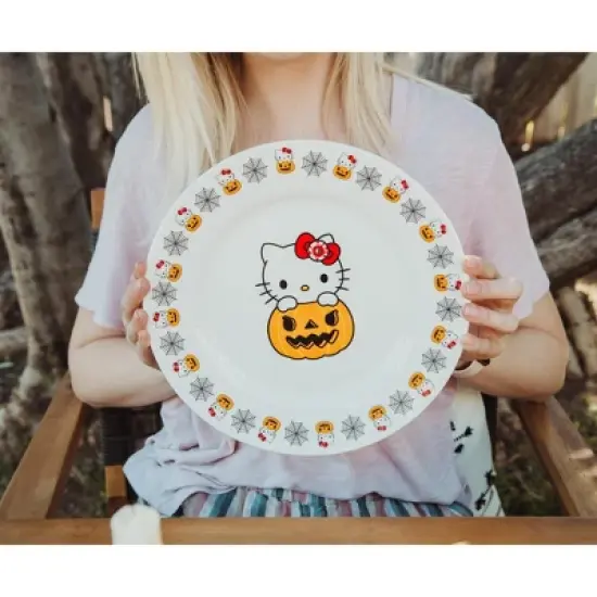 Silver Buffalo Sanrio Hello Kitty Pumpkin Boo 10.5-Inch Ceramic Dinner Plate image {5}