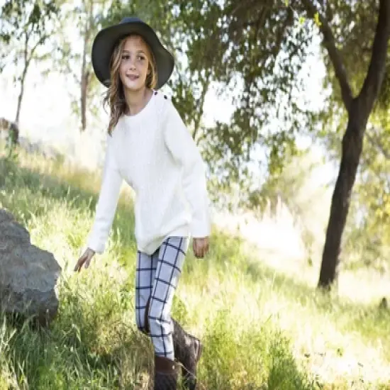 Hope & Henry Girls' Cable Button Sweater, Kids image {3}