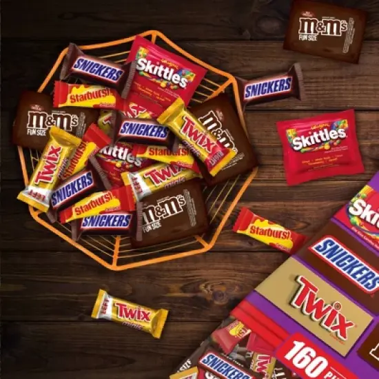 Mars Skittles Starburst Snickers Twix and M&Ms Halloween Candy Variety Pack Fun Size - 160ct/66.69oz image {3}