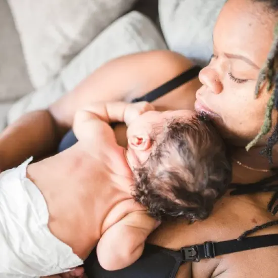 Lansinoh Postpartum Recovery Essentials Bundle - 5pc image {8}