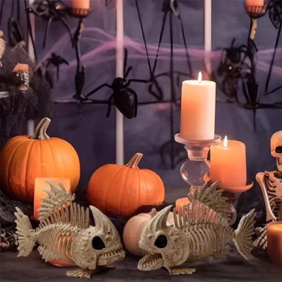 Joyfy 2 PCS 9.5" Halloween Fish Skeleton Decorations Plastic Fish Bone Halloween Indoor Outdoor Decor Party Favors Haunted House Graveyard Props image {8}