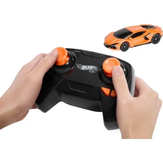 Hot Wheels RC Lamborghini Revuelto - 1:64 Scale image {2}