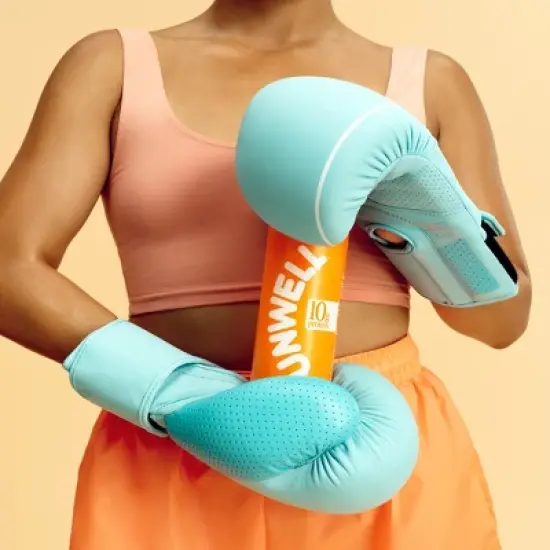 Unwell Hydration Protein Drink with Electrolytes and 10g Whey Protein Isolate Peach Tangerine - 16.9 fl oz image {4}