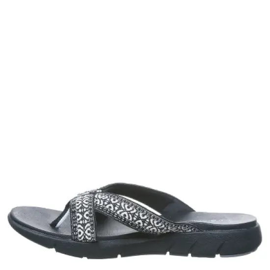 Bearpaw Women's Juniper Sandals image {1}