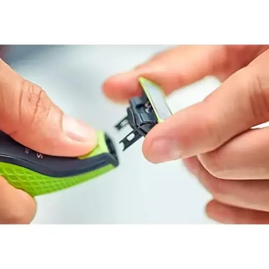 Philips OneBlade Replacement Blade Wet & Dry fits All OneBade and OneBlade Pro Handles - 2 Pack image {1}