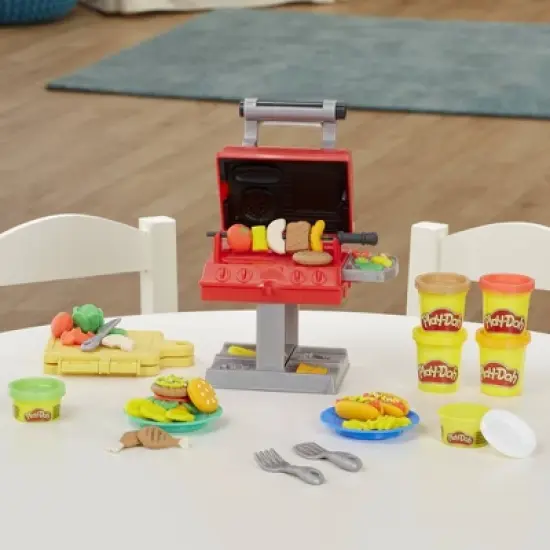 Play-Doh Kitchen Creations Grill 'n Stamp Playset image {6}