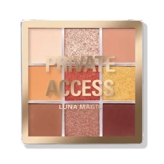LUNA MAGIC Eyeshadow Palette - 0.79oz image {3}