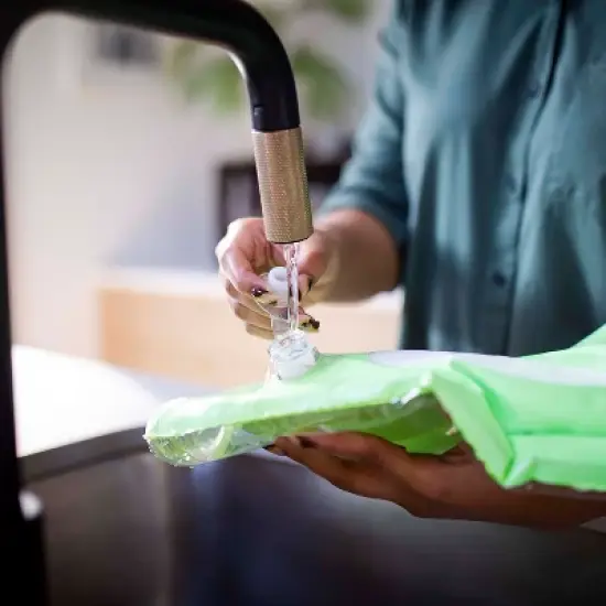 Baby Einstein 2-in-1 Water Play Mat & Activity Gym - Sea Floor Explorers image {7}